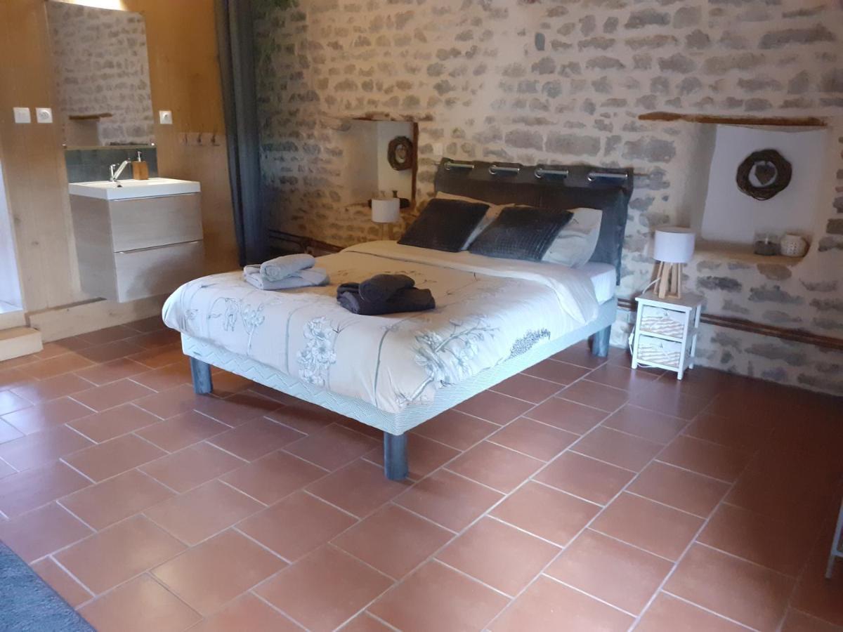 Gite Le Tilleul De La Fontaine Alluy Экстерьер фото
