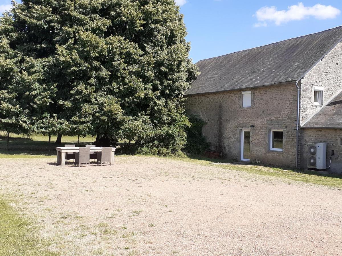 Gite Le Tilleul De La Fontaine Alluy Экстерьер фото
