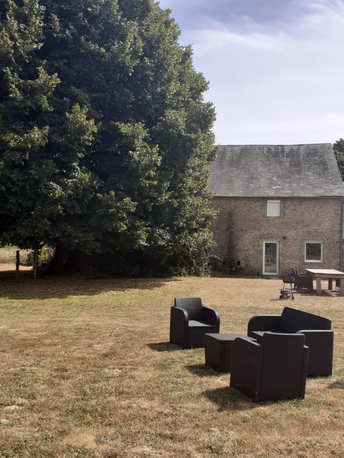 Gite Le Tilleul De La Fontaine Alluy Экстерьер фото